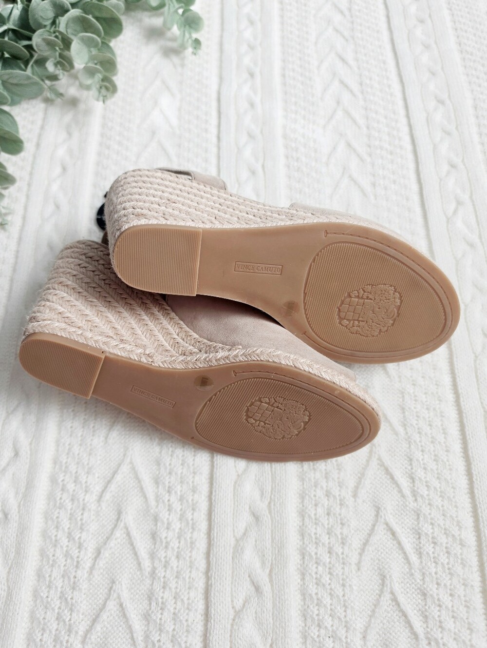 Vince Camuto Suede Leather Espadrille Wedges Heels Beige Frezma Peep Toe 8.5 NWT - Picture 9 of 13